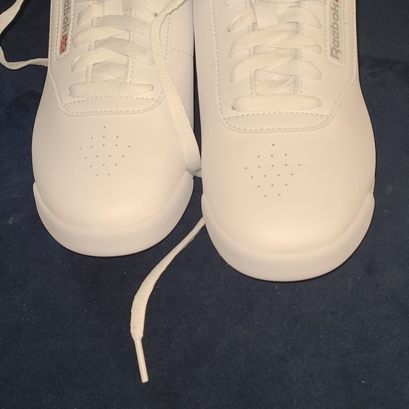 New Reebok Classic Trainers size 7.5 and 9 - Picture 9 of 11